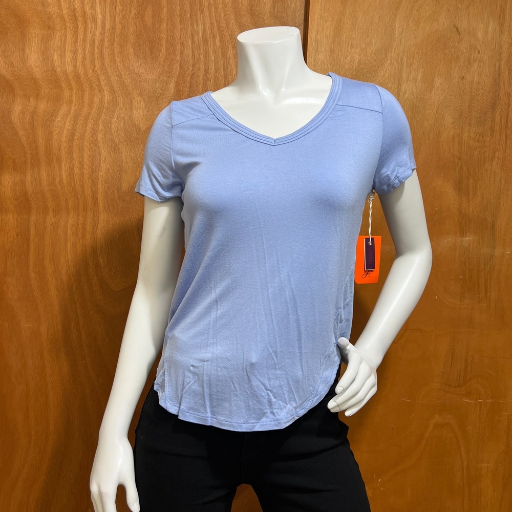 Freely Lavender Lustre Tiana V-Neck Short Sleeve Top XS